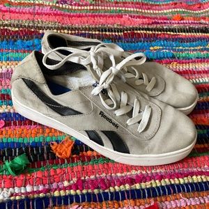 Reebok®️ Vintage Grey & Black Gym Shoes with White Laces